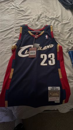 Throwback LeBron James jersey