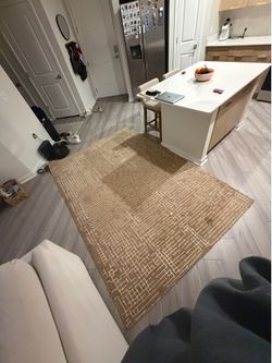Tan and White Geometric Pattern Area Rug