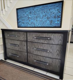 ASHLEY FURNITURE SOLID WOOD DRESSER DELIVERY AVAILABLE