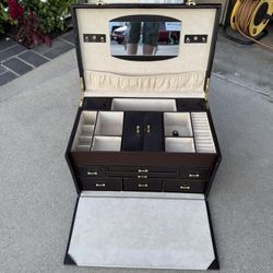 Jewelry Chest