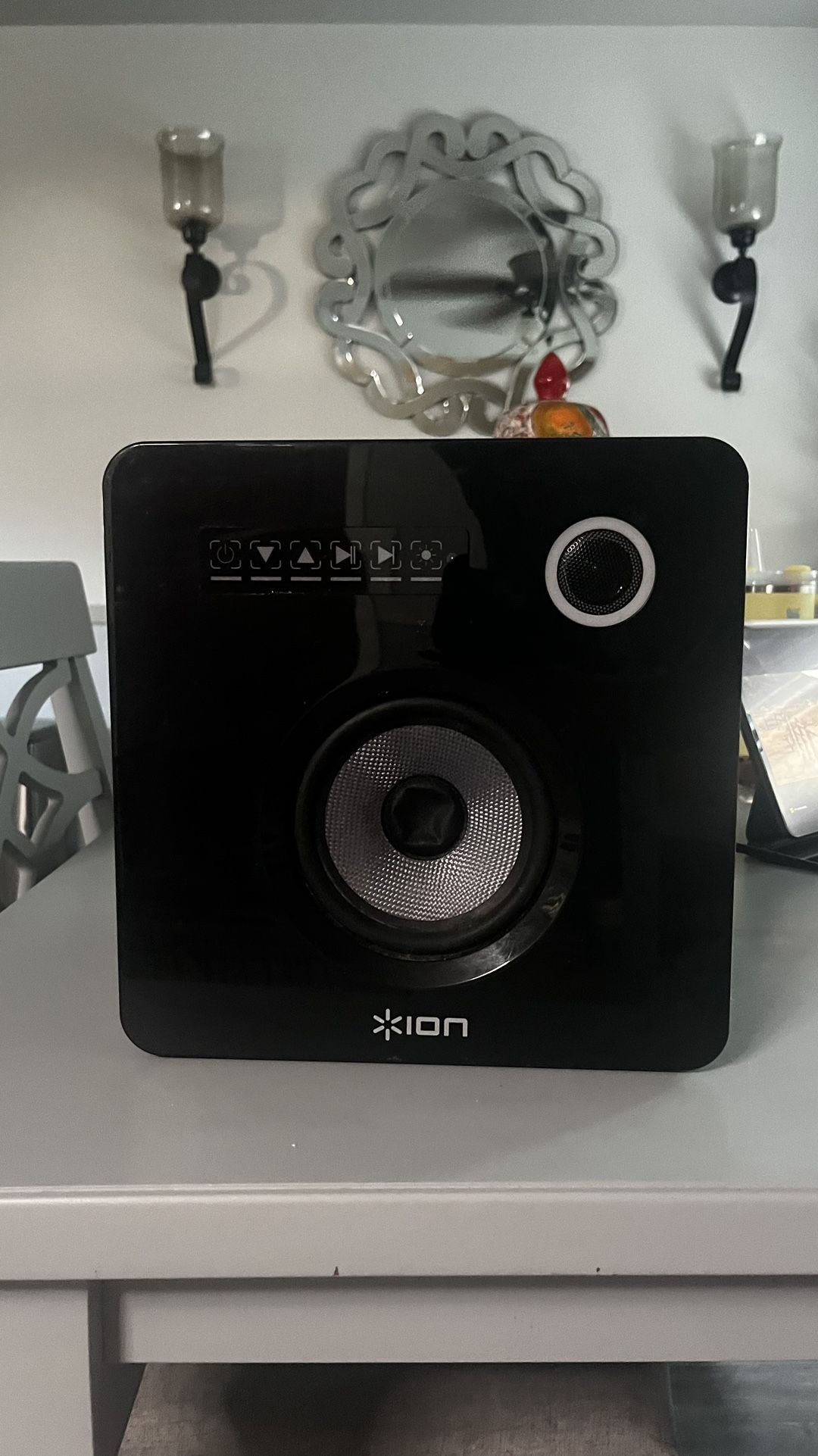 Touchscreen Bluetooth Speaker