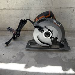 RIDGID 15 Amp 7-1/4 in. Circular Saw