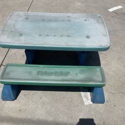 Free Fisher Price Table