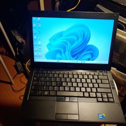 Dell E4310 i5 laptop 13 inch, 8Gb, 500Gb HD, new battery, backlit,Windows 11 fast laptop