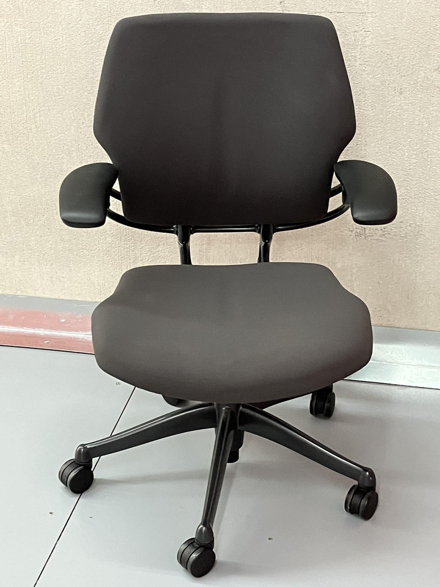 Lightly Used HUMANSCALE “Freedom” Ergonomic Office Chair