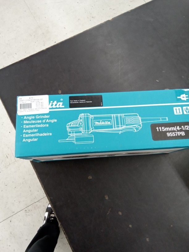 Makita Angle Grinder 