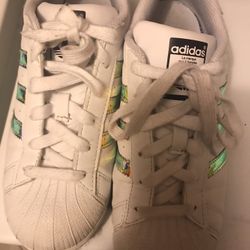 Ladies Adidas Sneakers Size 6 