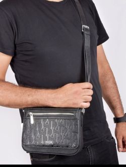 Crossbody 