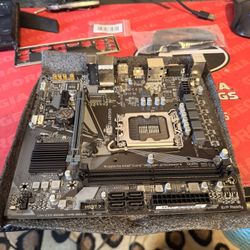 Pc motherboard