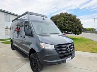2024 Mercedes-Benz Sprinter 2500