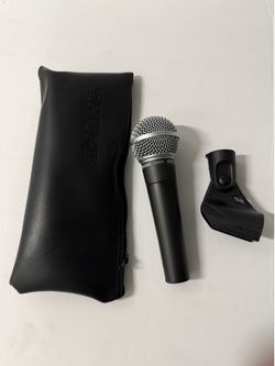 GENUINE Shure SM58 Wired XLR Dynamic Vocal Microphone w/Pouch & Clip.