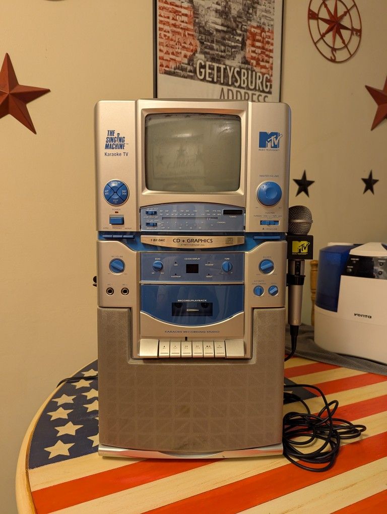 Vintage And Pristine! The MTV Karaoke The Singing Machine Model STVG-700 karaoke machine