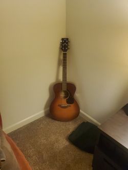 YAMAHA GUITAR..NEW