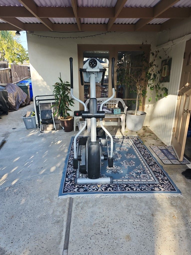 Elliptical Machine