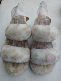 Women's fluffy slipper sandals