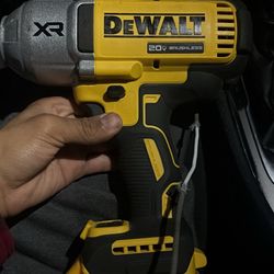 Dewalt 