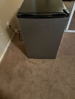 Hisense Mini Fridge