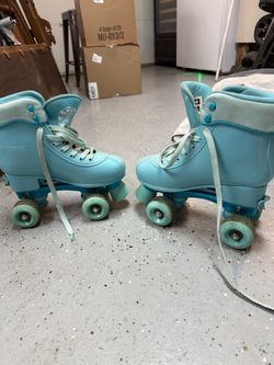 Teal rollerskates