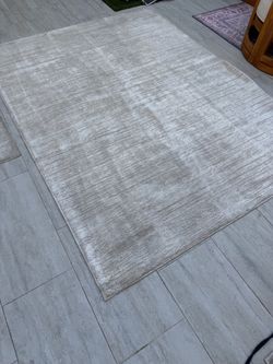 Gertmenian Karma Drue Ivory Area Rug 5’3” x 7’ – Used