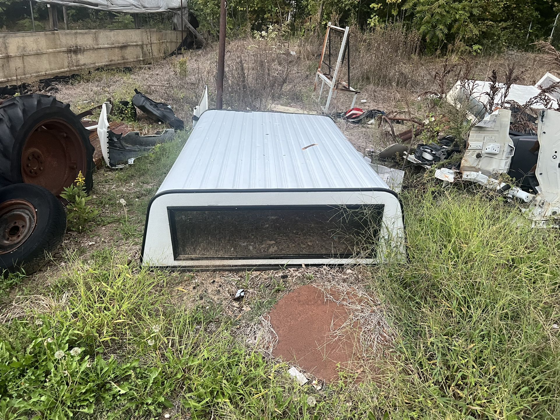 8 Foot Truck Bed Topper