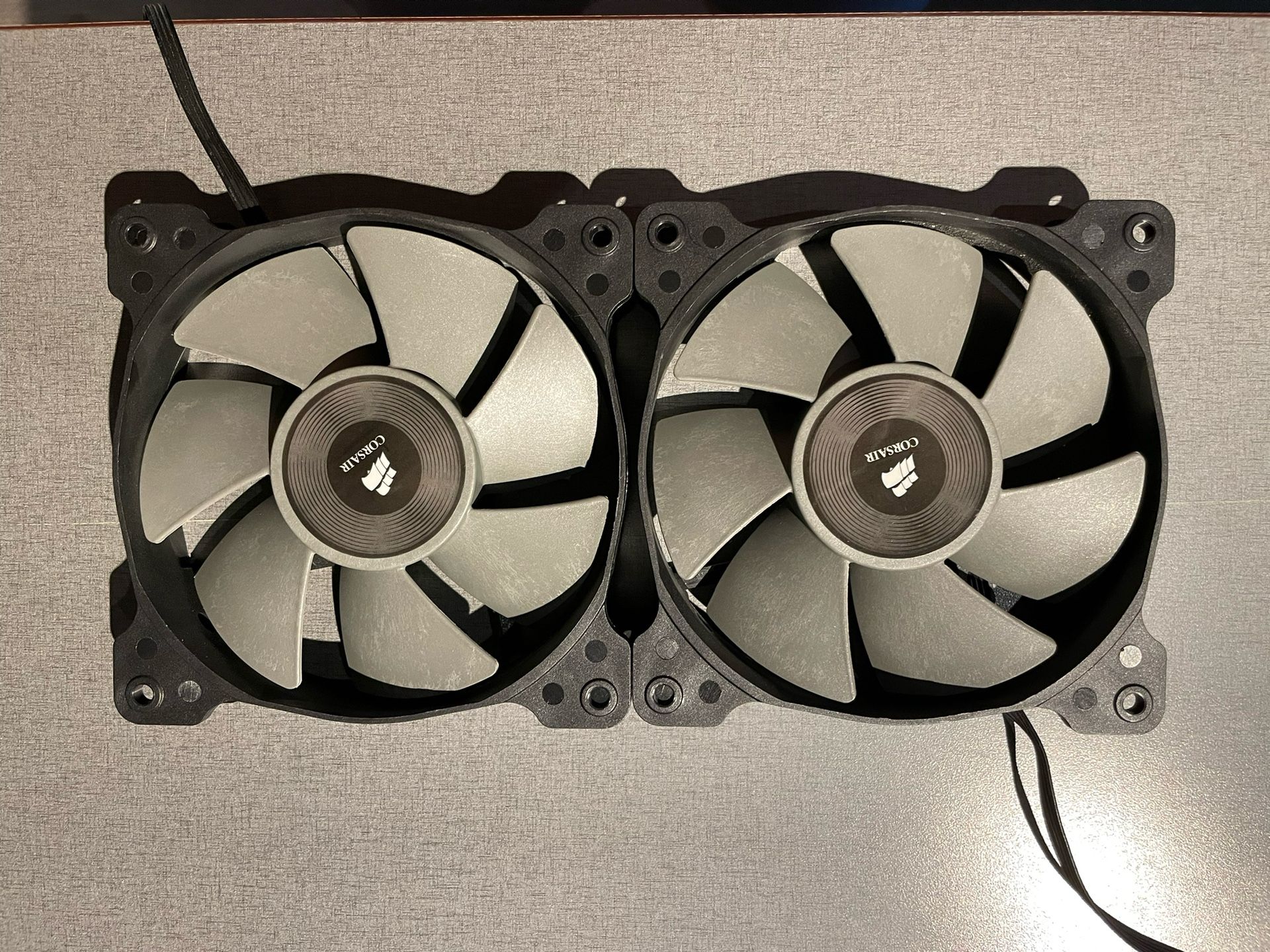 (2) Corsair SP120L 120mm 4-pin PWM PC Fans