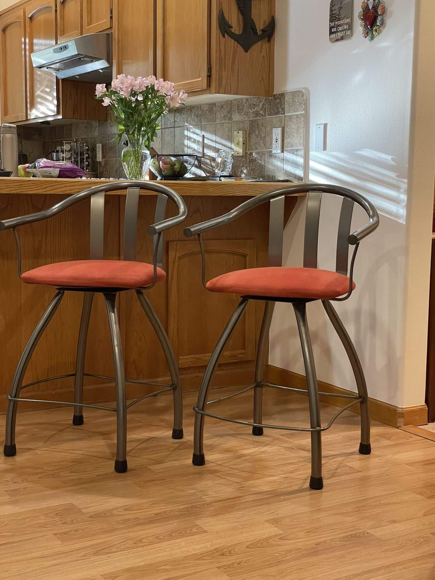 Beautiful Counter Height Stools