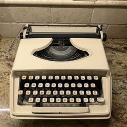 Vintage Manual Typewriter