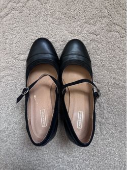 Pretty shoes, almost new, size 7M