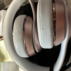 Bluetooth Headphone Beats