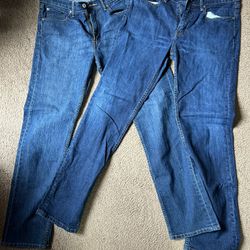 2 Pair Levi’s Jeans  32/34