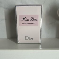 Dior Miss Dior Blooming Bouquet – 3.4 fl oz (Women’s Perfume)