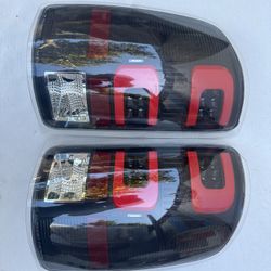 Gmc Sierra 1500/2500/3500 LED Taillight Year 2007-2014