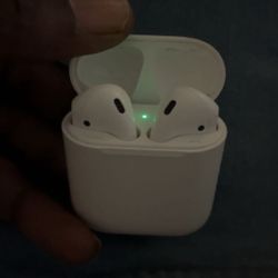 AirPods 2nd Generation 