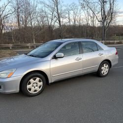 2007 Honda Accord    75.000 Miles