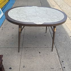 1950’s  60’s FORMICA  KITCHEN TABLE MID CENTURY LAMINATE DINNING TABLE