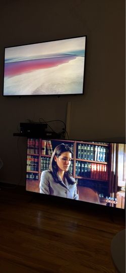 55” 55” both Samsung