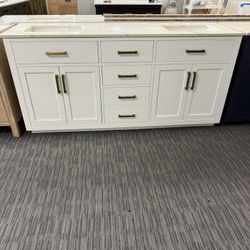 72” Bathroom  Vanity In White 