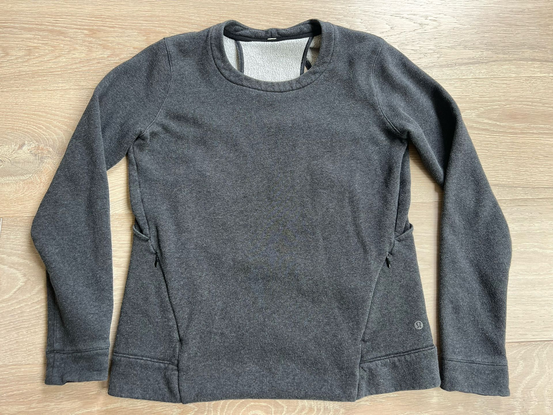 Lululemon cut out back long sleeve sweatshirt grey size 8