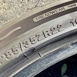 285/35/22 (1 Only) $60.00 // Tesla Model X 