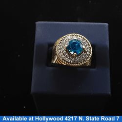 Men's Ring - Yellow Gold 10k (.417) 7.2 grams Size 10.5