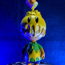 Ron English x Mindstyle Autographed Figure 