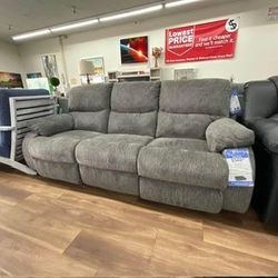 New Gray Reclining Sofa Couch Ashley Brand 