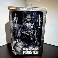 NECA TMNT x Universal Monsters Raphael as Frankenstein’s Monster – Black & White Edition (Brand New)