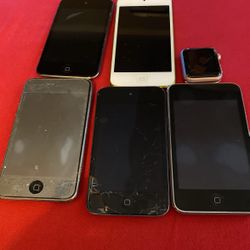iPod 3-8GB 1-32GB  Screen Is Cracked One Apple Watch 1-I Pod 