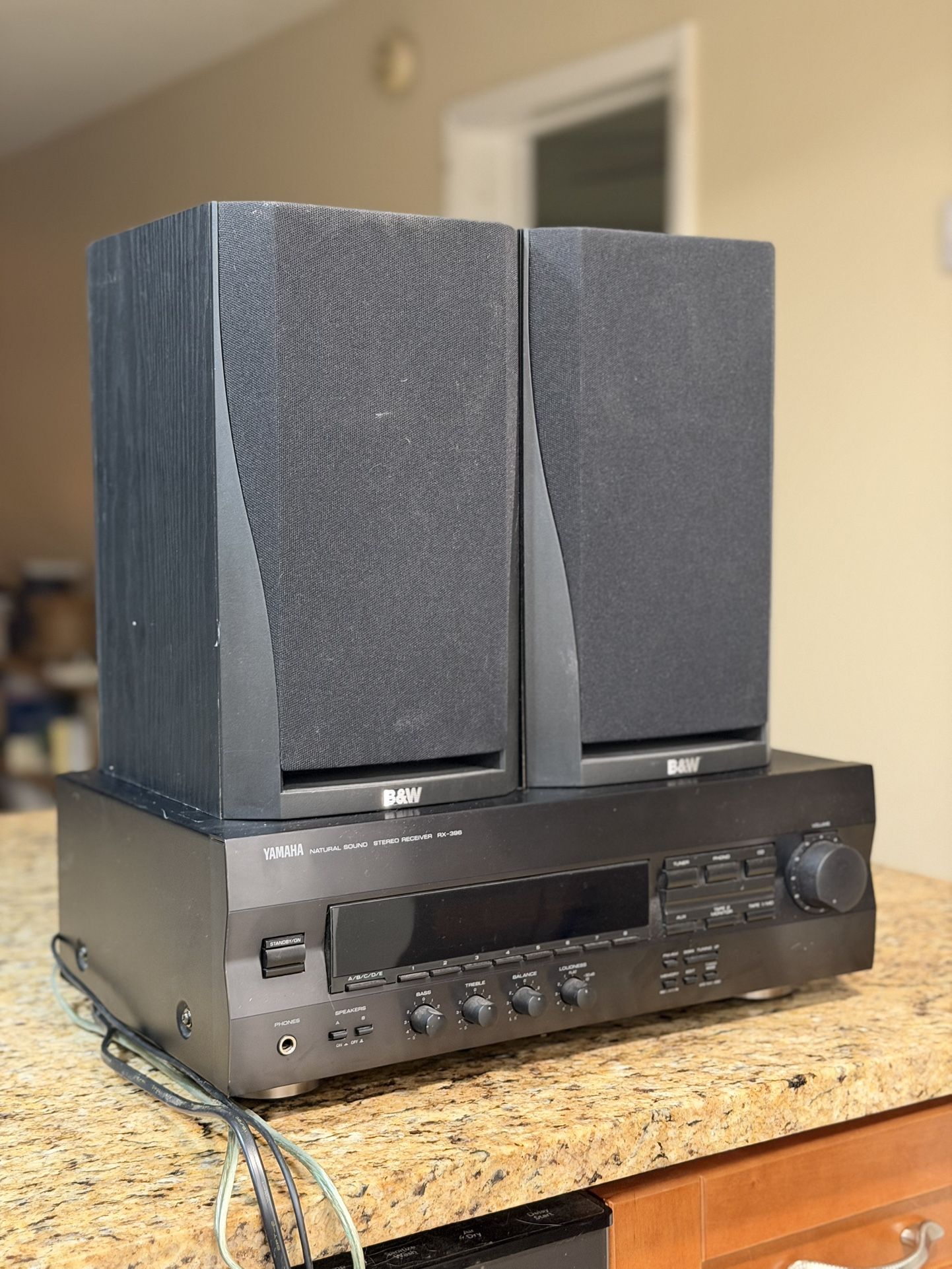 Yamaha Natural Sound Stereo Receiver  RX-396