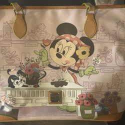 Dooney And Bourke And Burke Epcot, International Flower And Garden Festival 2018 Limited Release Authentic