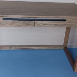 Desk And Chair 