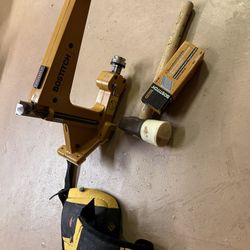 Hardwood Floor Nailer+kneepads