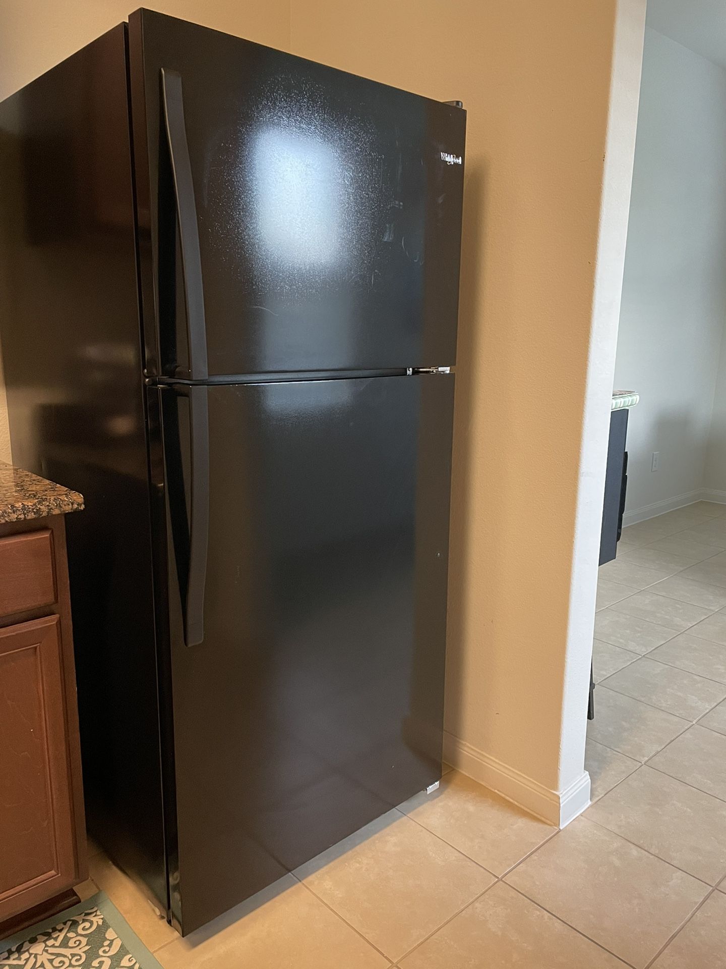 Used/whirlpool Refrigerator 