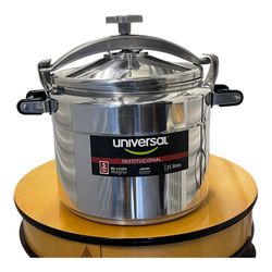 Brand New Universal Institutional Magna 25-Liter Pressure Cooker (26 Qt)